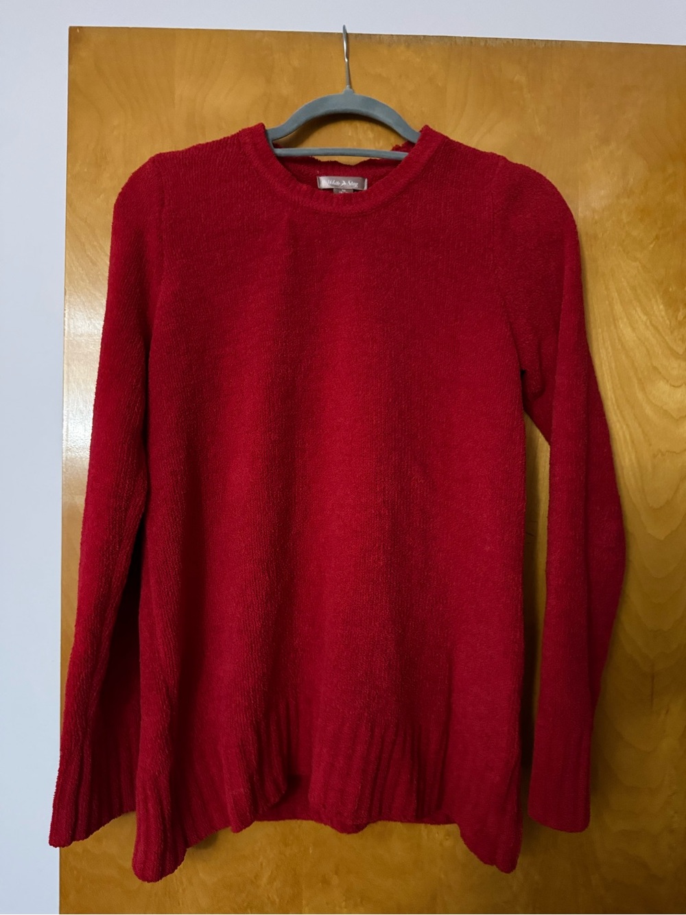 White Stag Red Crewneck Sweater - Size M (8-10)